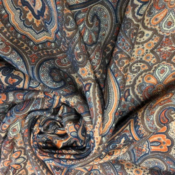 Vintage Paisley Scarf Brown & Black Winter Preppy Large Shawl Fringe Edges - Picture 8 of 8